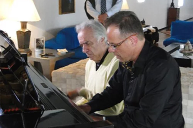 Bio img03 beethoven brasileiro julio cesar e maestro joão carlos martins